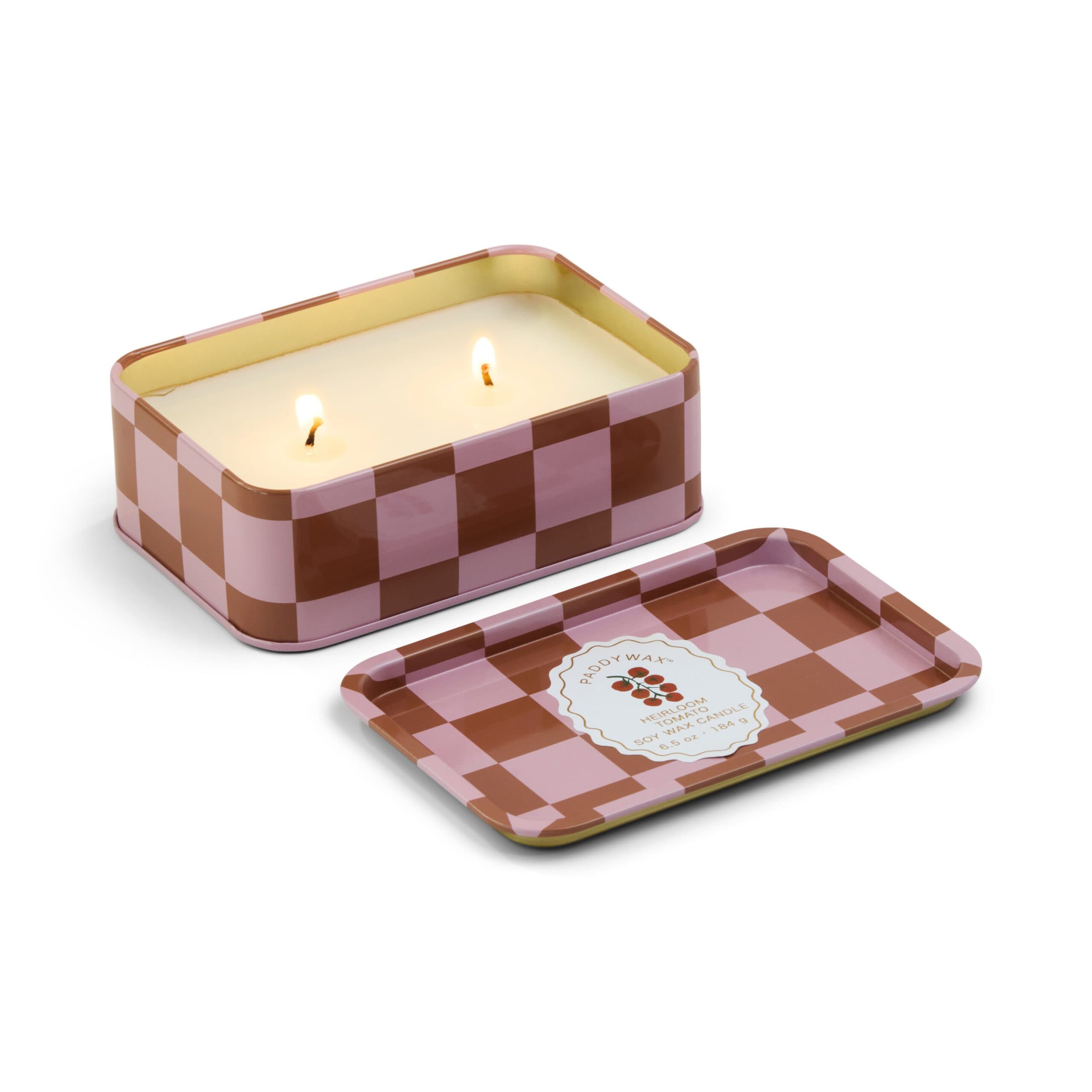 Świeca sojowa w puszce - Paddywax Adopo – inne ujęcie